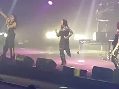 Heldua ebony ladies handiko heels botak en vogue eduki bizi