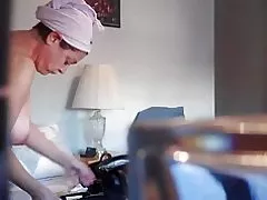 Izeba nude ezkutuko cam